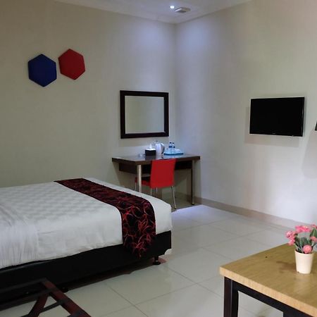 Atlantic Hotel Ambon Eksteriør billede